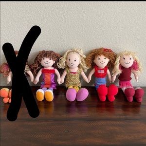 Groovy Girls Dolls, 4 Included